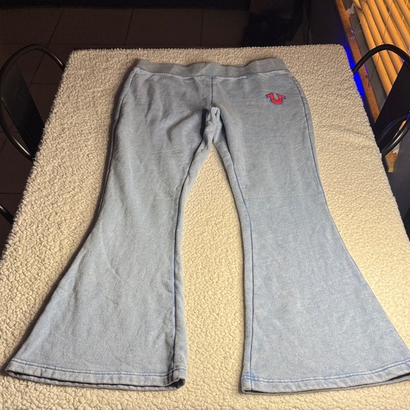 True Religion BIG T LOW RISE FLARE SWEAT PANT - Picture 4 of 5